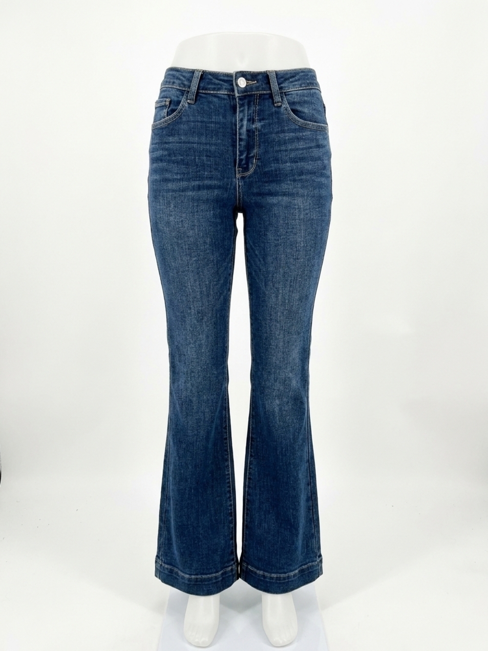 NEW JUDY BLUE add some flare jeans in blue